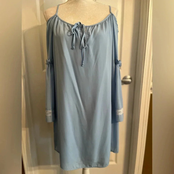 Revolve Jayne dress‎ by Vava by Joy Han in baby blue size M - Picture 5 of 13